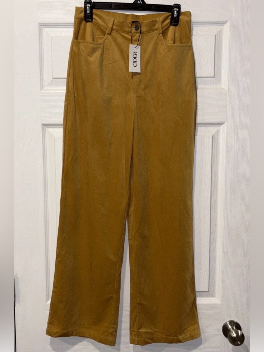 New with Tag Cider Women's Mustard Wide-Leg Pants Size Large